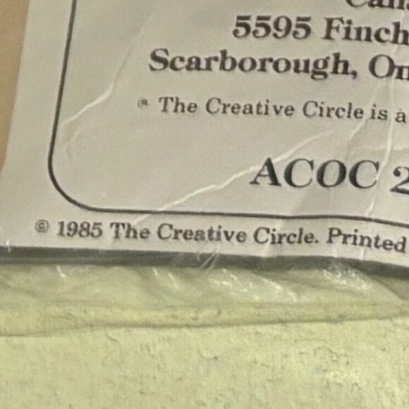 VTG The Creative Circle Cozy Hearth Crewel Embroidery Kit #2300 Sealed (1985) - Picture 4 of 5